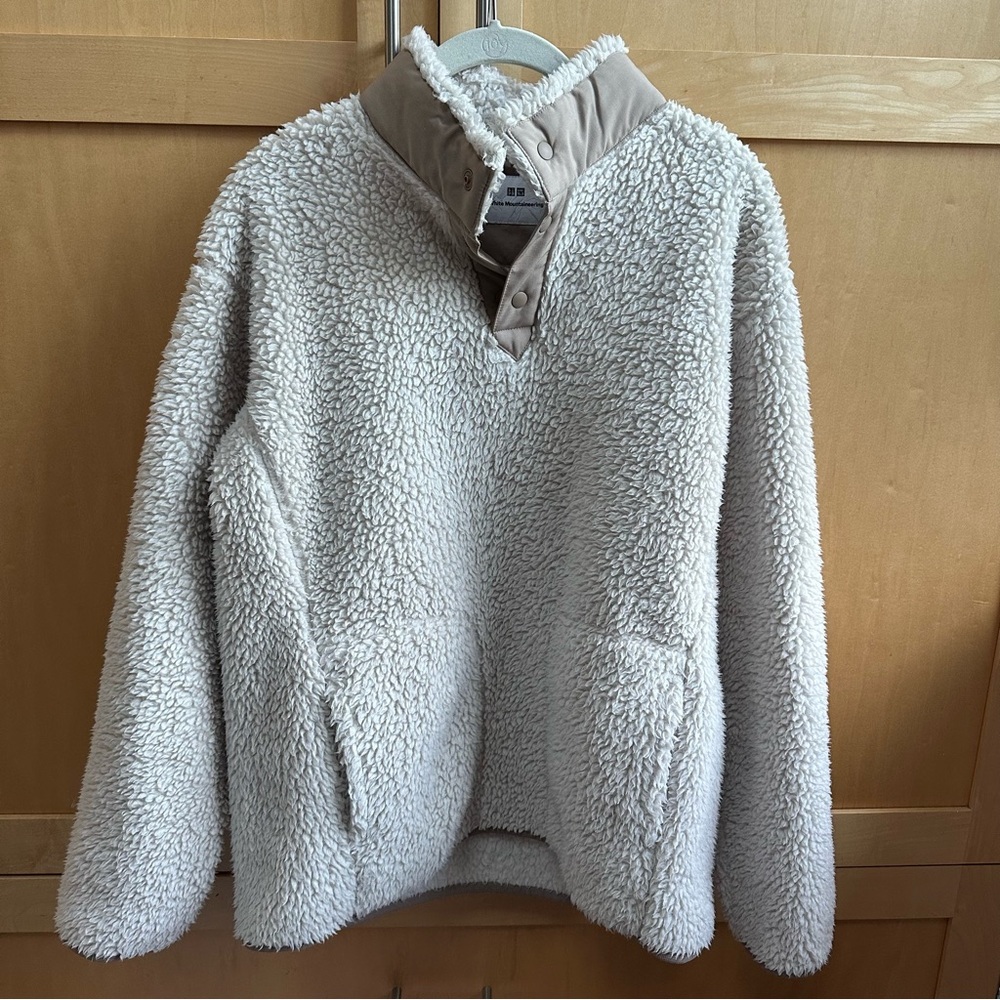 White mountaineering Uniqlo Fleece Sweater